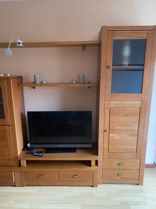 Mueble de salón de madera