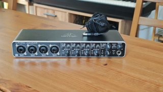 Behringer UMC404HD | Como Nueva + Cable Ugreen 3m