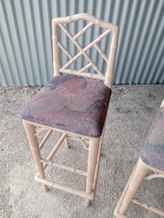 2 Taburetes Chippendale de Madera