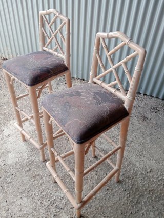2 Taburetes Chippendale de Madera
