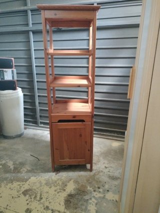 Armario de madera para baño