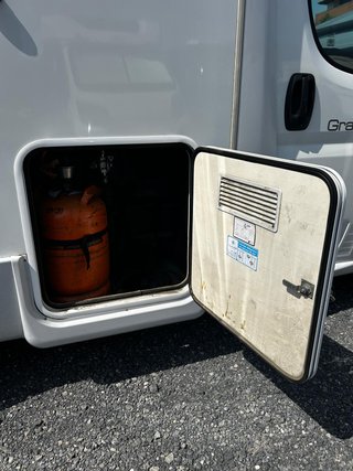 FIAT Ducato Autocaravana ROLLER TEAM  Granduca10