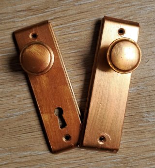 Tirador de puerta y llave