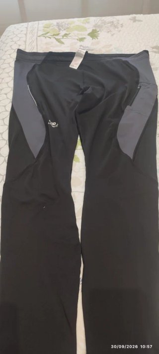 Mallas deportivas Kalenji negras y grises