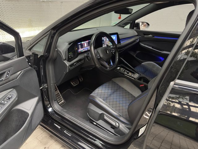 Volkswagen Golf 8 R
