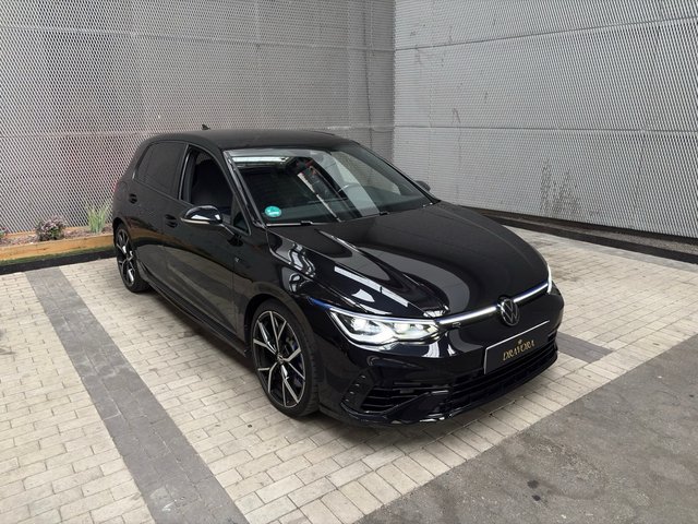 Volkswagen Golf 8 R