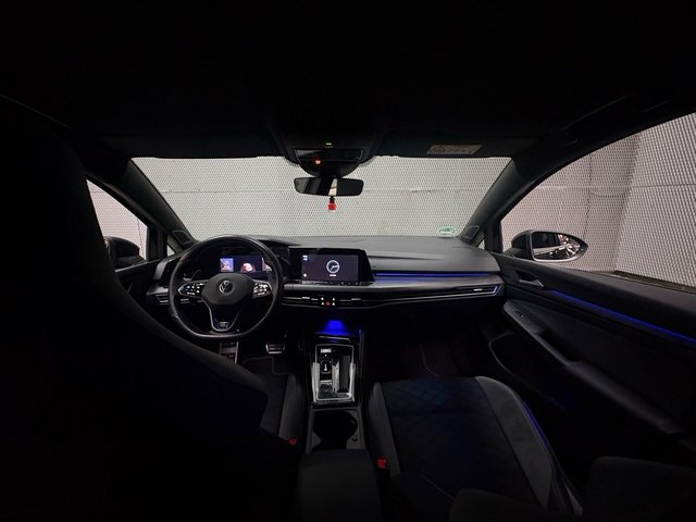 Volkswagen Golf 8 R