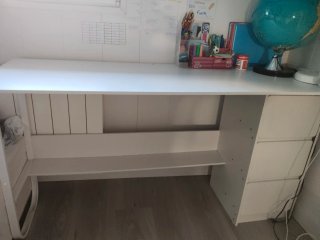 Escritorio juvenil blanco