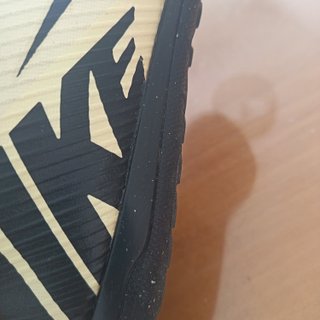 Zapatillas Nike Fútbol Beige/Negro