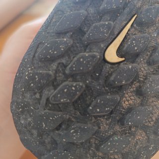 Zapatillas Nike Fútbol Beige/Negro