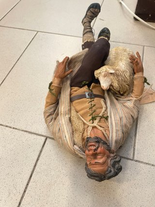 Statua Dormiente con Pecora