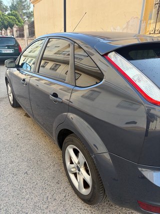 Ford Focus 2010