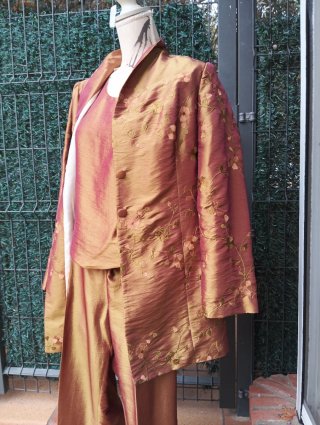 Traje pantalón y chaqueta jacguatd