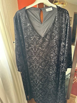 Vestido Terciopelo Negro talla grande 52/56