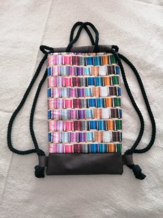 Mochila Estampada, hecha a mano, última unidad!!