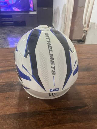 Casco de moto MT Helmets no se negocia precio
