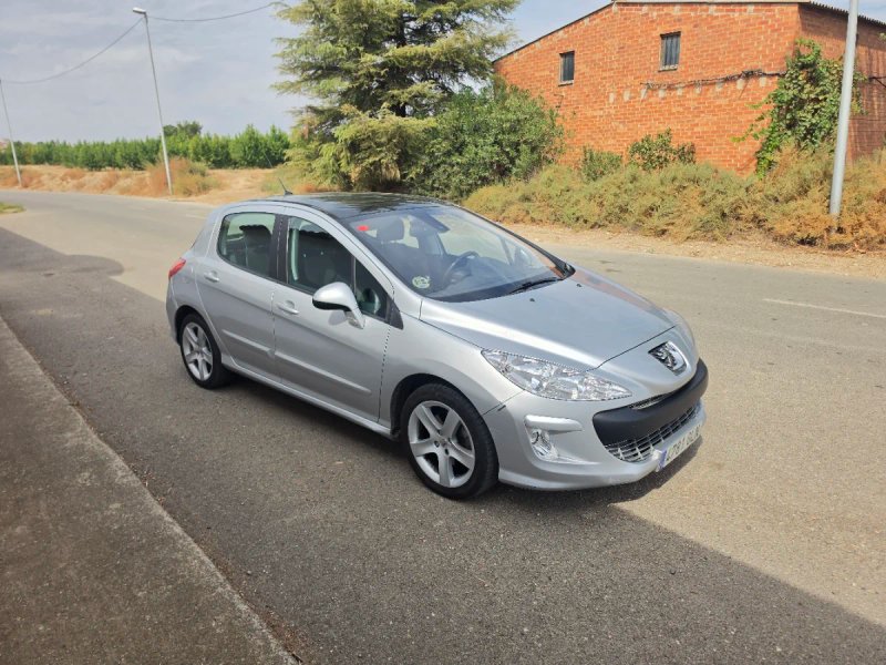 Peugeot 308 1.6 HDI Confort FAP 5 vel 5p 2010