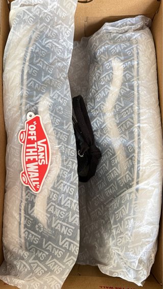 Zapatillas Vans Milton Black/White