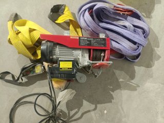 Montacargas Eléctrico VEVOR 700W