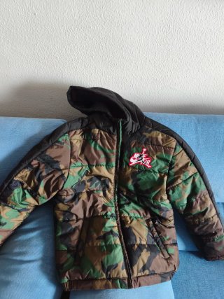 Abrigo Jordan Talla L