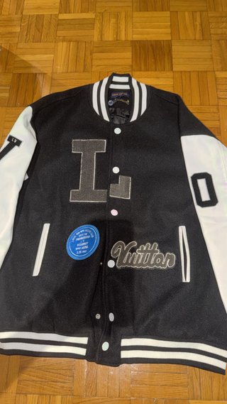 Chaqueta Louis Vuitton Negra y Blanca