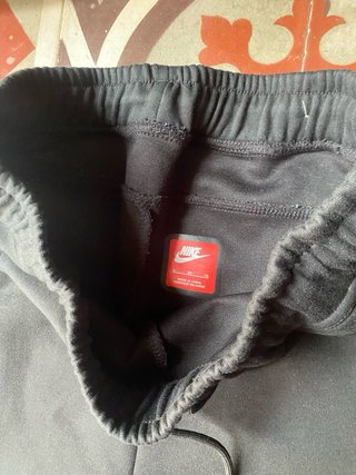 Pantalón Corto Nike Tech Fleece
