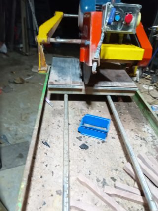 Máquina de corte para piedra y hormigón trifásica
