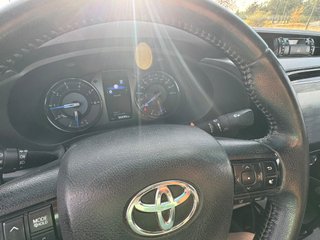 Toyota Hilux Invincible