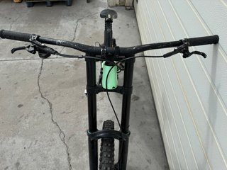 Bici Descenso Canyon Sender CFR 2021