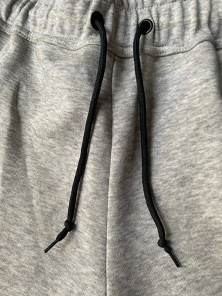 Short Nike Tech Fleece