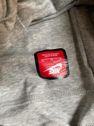 Short Nike Tech Fleece