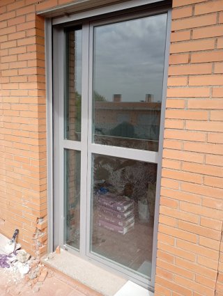 Ventanas de salón en buen estado