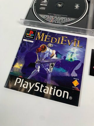 MediEvil PS1 PAL España Completo con Demo