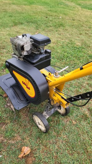 Motoazada  Briggs & Stratton arranca pero se para