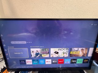 Smart TV Toshiba 32 Pulgadas- Negro
