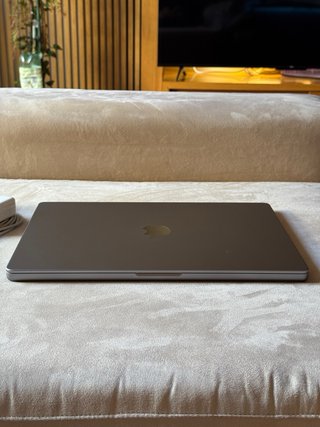 Macbook Pro 16.2” 2022 M PRO