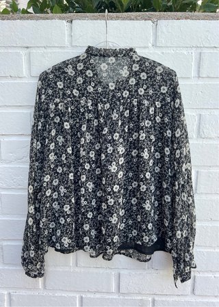 Blusa de Flores con Volante