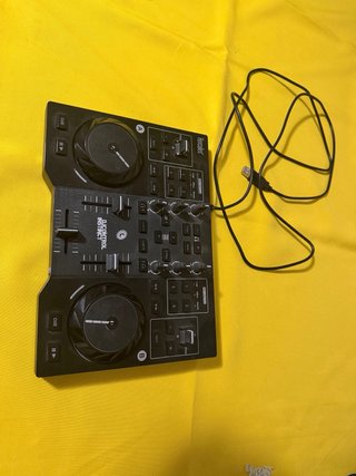 Mesa de mezclas Hercules DJControl Instinct