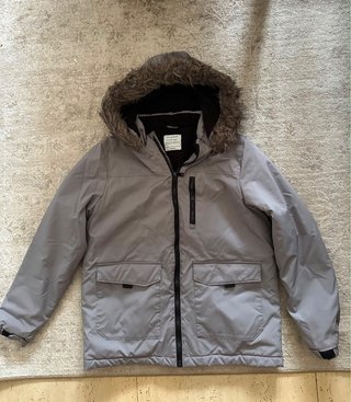 Chaqueta niño Primark con capucha y pelo