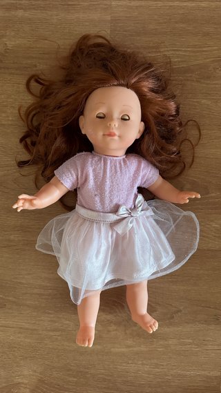 Muñeca Corolle con vestido de tul
