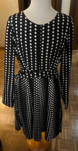 Vestido Estampado Blanco y Negro