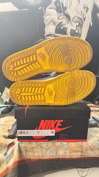 Nike Air Jordan 1 High Brotherhood