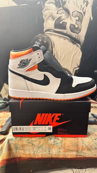 Nike Air Jordan 1 High Electro Orange