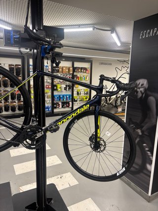 Bicicleta de carretera Cannondale synapse año 2019