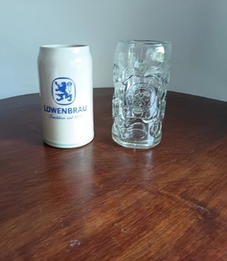 2 Boccali da Birra 1L Löwenbräu e Hacker-Pschorr