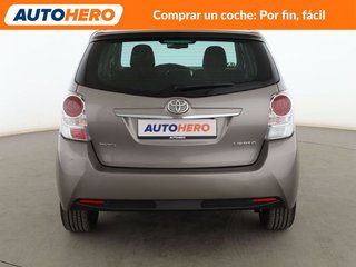 Toyota Verso 1.8 Advance