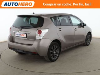 Toyota Verso 1.8 Advance