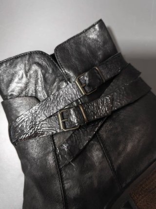 Botines Khriò Piel Negra Talla 40