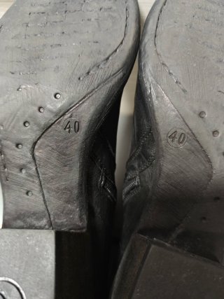 Botines Khriò Piel Negra Talla 40