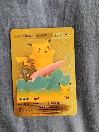 Carta Pokémon Pikachu Surf V Dorada